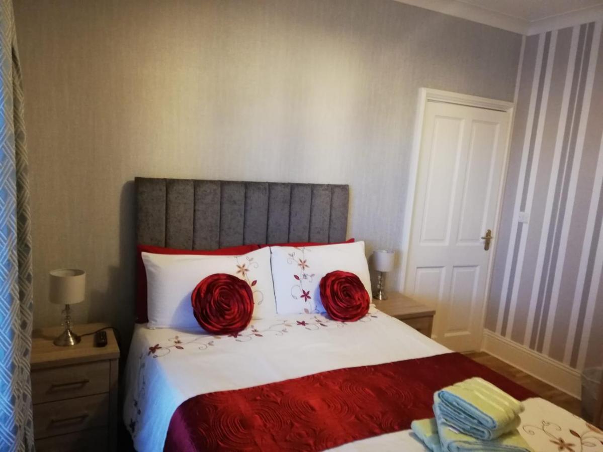 Hunters Lodge B&B Трамор Екстериор снимка